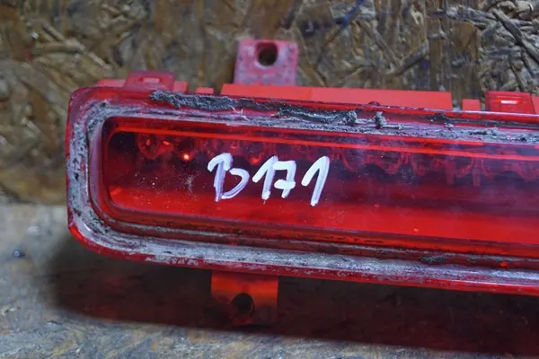 AUDI A4 B7 CABRIO Bremslicht 8H0945097 image 3