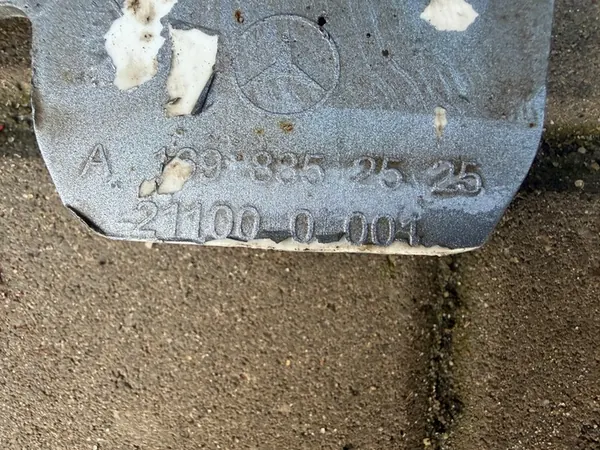 Parachoques delantero MERCEDES B-CLASS I W245 PDC A1698852525 image 8