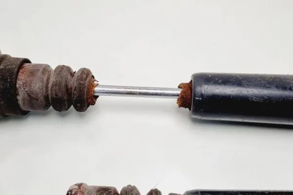 Ammortizzatore posteriore destro AUDI A6 AVANT 4F0513032H image 3