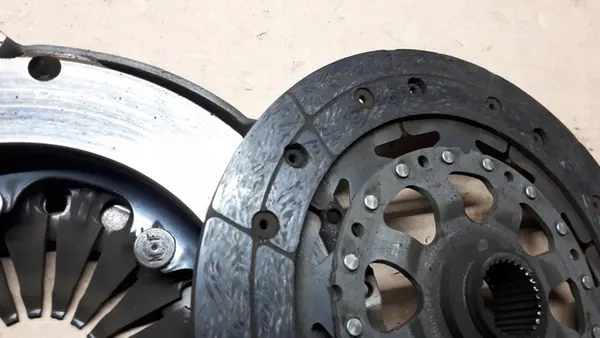 A4 B9 LIFT Volante Duplo 2.0 TFSI A5 8W image 2