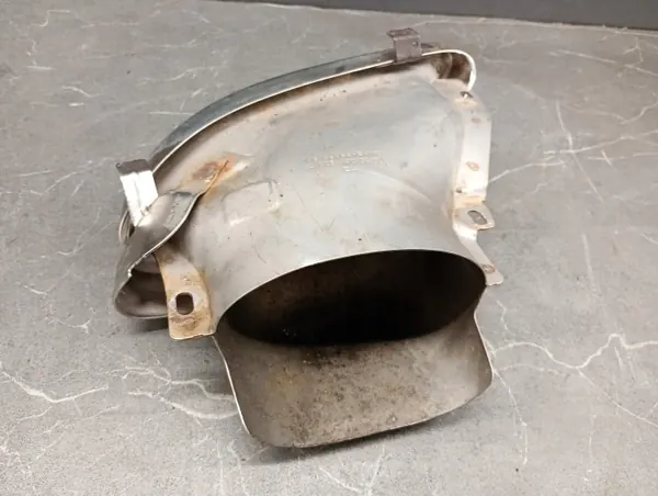 Silenciador trasero Mercedes-Benz OEM A2054900400 Usado image 7
