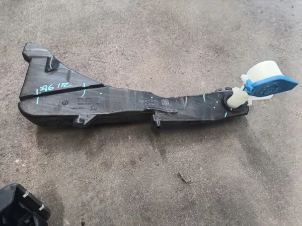 Réservoir lave-glace OEM 9843214980 pour Opel Astra L image 2