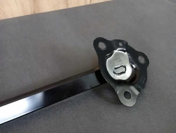 Volvo V40 Cross Country etujousitanko OEM 31298286 image 3