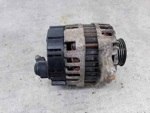 Vaihtovirtageneraattori Kia Picanto I 1.1 GSL 37300-02551 image 4
