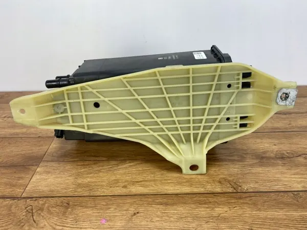 OEM L1M3-9E857-CF Filtre à vapeur Ford Explorer image 6