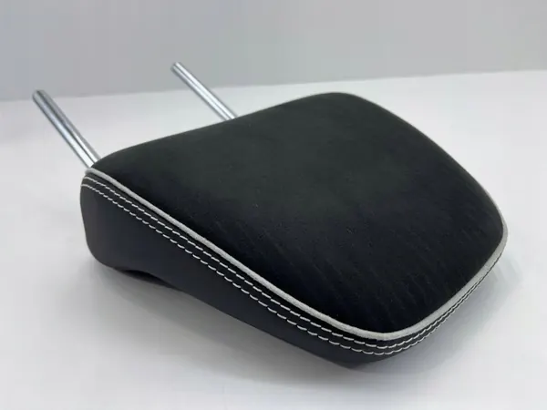 Encosto de cabeça dianteiro Volvo XC40 OEM 123 - Usado image 2