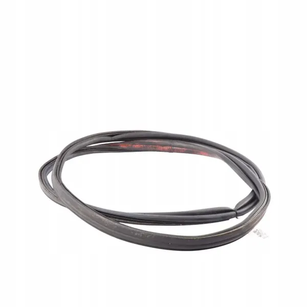 Joint de Capot Moteur Porsche OEM 99651161100 - Occasion image 4