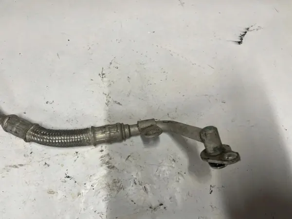 Porsche Turbo-Ölleitung OEM 94610708851 - Gebraucht image 6