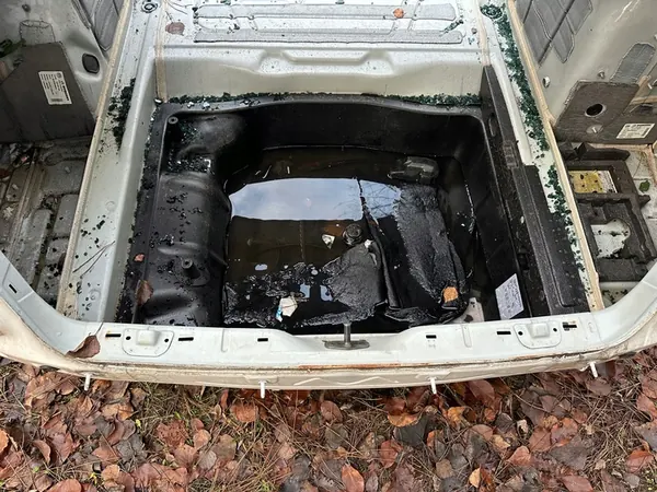 Passat CC Rear Fender Wall Left Right OEM image 1