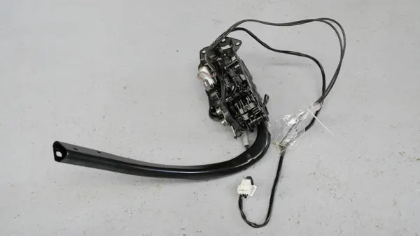 BMW F33/F83 Takfällarm Höger OEM 7401032 image 8