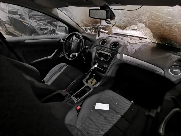 Supporti motore e cambio Ford Mondeo 2013 2.0L 8G916P0 image 9