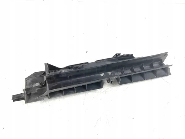 BMW X5 F15 Vordersitzgurt-Halterung OEM 9522366 image 3