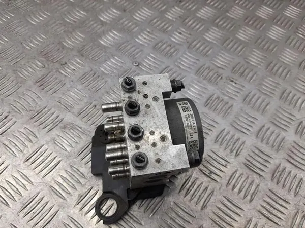 Pompe ABS AUDI A3 LIMOUSINE 2015 3Q0614517F image 6