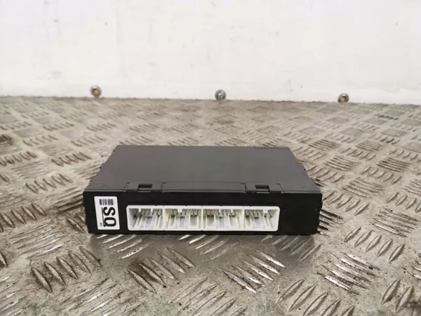 Subaru Forester SJ stuureenheid OEM FBZ7808 image 4