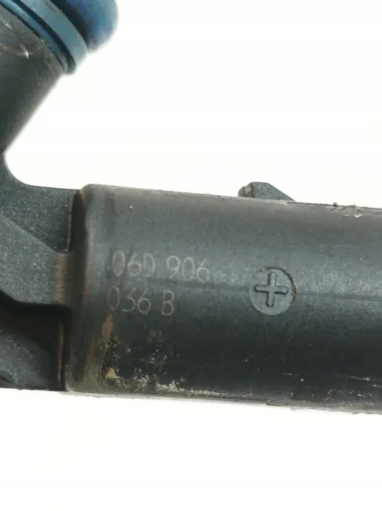 Inyector OEM 0261500011 para Audi A4 B6 2.0 FSI image 3