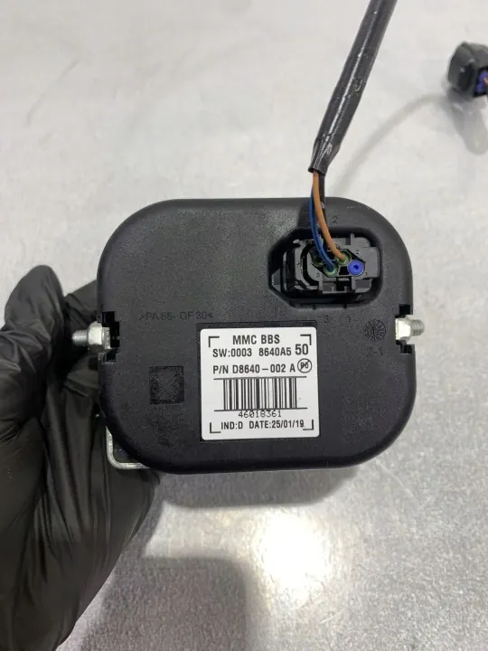 Relé de Bocina Mitsubishi OEM FBZ18481 - Usado image 7