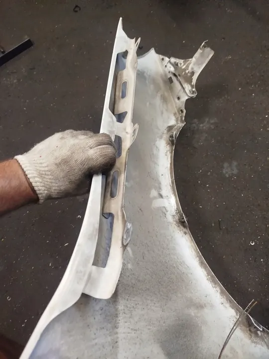 Vänster Framskärm SKODA FABIA II 2 5J ROOMSTER LF9E Vit image 7