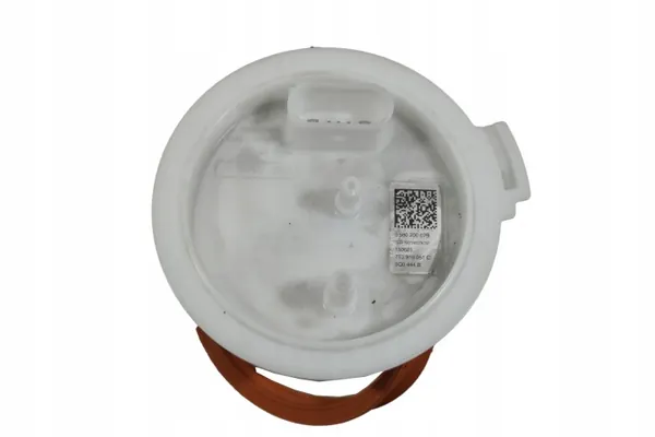 Bomba de combustível VW T7 Multivan 2.0 TSI OEM 7T0919051C image 3