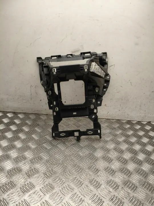 Soporte interior Renault OE OEM 681049006R image 5