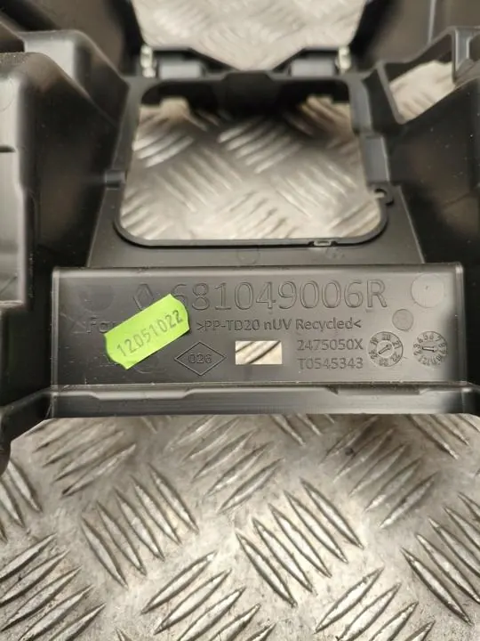 Soporte interior Renault OE OEM 681049006R image 6