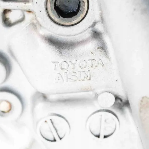 Pompe à huile Lexus CT 200H 2014 OEM 1510037040 image 4