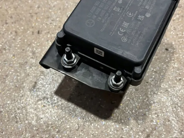 Mercedes Distronic-tutka OEM A0009009738 - Käytetty image 3
