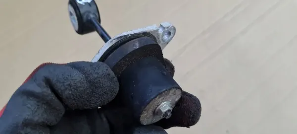 Suporte de motor A4 B9 8W direito 4M0199870AM image 7