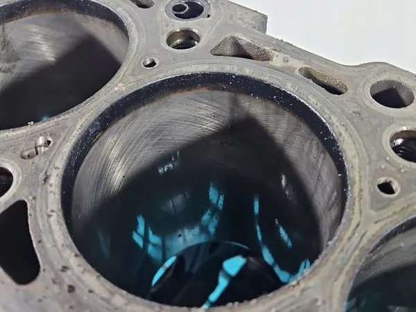 Motorblock OEM 646982 för Mercedes Vito W639 2.2 CDI image 8