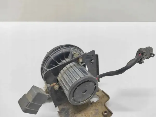 Gebrauchte Chevrolet Sekundärluftpumpe OEM 72262118 image 3