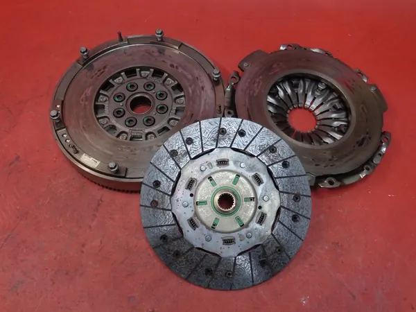 Kaksoismassaväli Opel Mokka 1.6 CDTI 2016 55574450 image 2