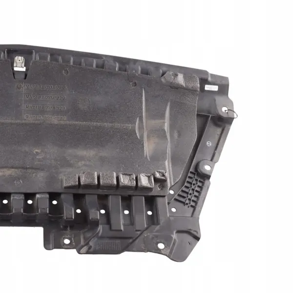 Mercedes W213 Etumoottorikansi OEM A2135200200 image 10