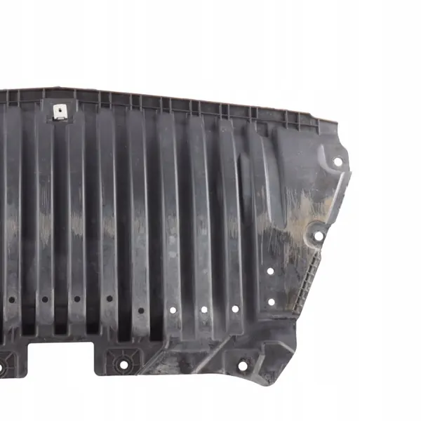 Mercedes W213 Etumoottorikansi OEM A2135200200 image 5