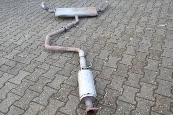 Kia Proceed III GT Silencieux Échappement OEM 1274738043 image 6