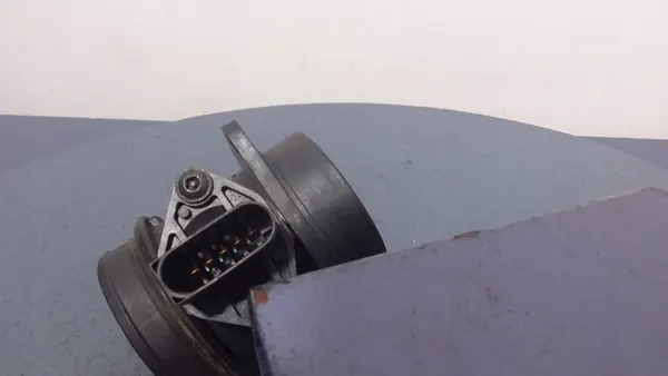 AUDI A6 C5 1.8T Luftmassenmesser 0986280210 image 3