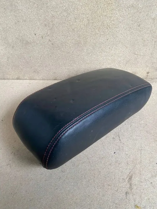 Accoudoir console centrale Dodge Challenger 2015 OEM X85005702BL image 5