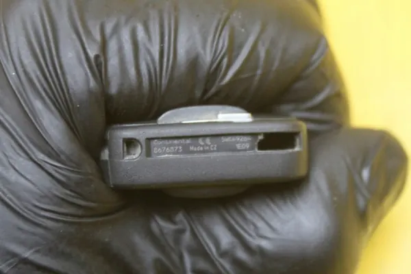 Comando Volvo OEM 28227917 AH4N-15607-AE Usado image 8