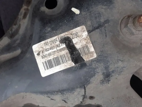 Viga delantera OEM 62401-3Z750 para Hyundai i40 image 3