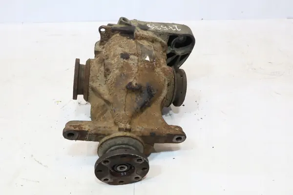 Takadifferentiali BMW 1 E87 116I 1.6 OEM 7519925-04 image 5