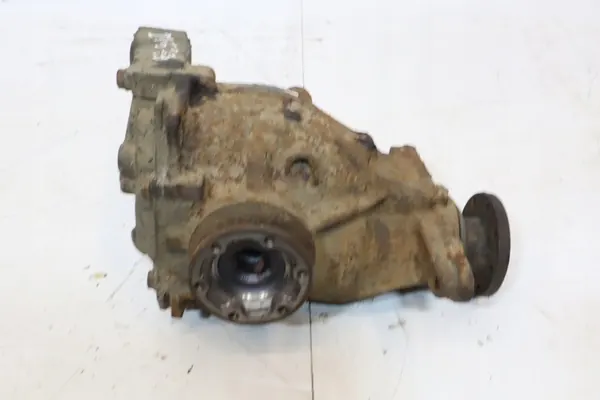 Takadifferentiali BMW 1 E87 116I 1.6 OEM 7519925-04 image 6