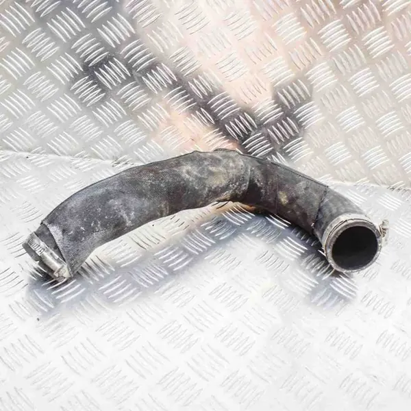 Oikea intercooler-putki AUDI 2.0L Diesel 2012 image 3