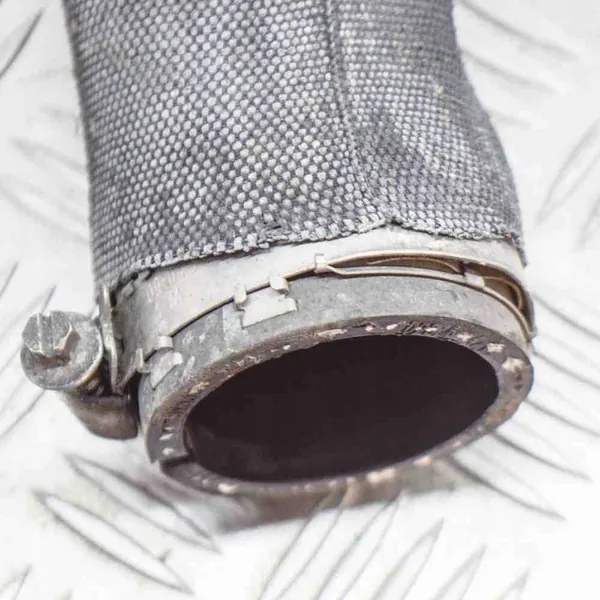 Oikea intercooler-putki AUDI 2.0L Diesel 2012 image 5