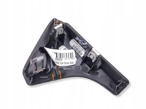 Cadre de boîte à gants Chevrolet Trax 2019 OEM 42506229 image 5