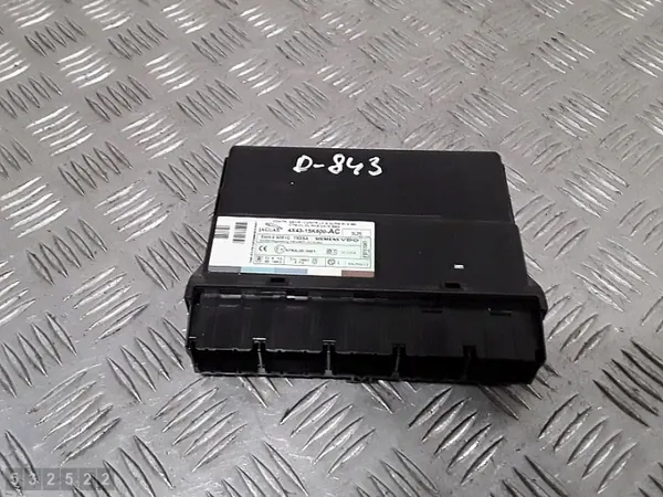 2003 Jaguar X-Type ECU 2000td 4X4315K600AC image 2