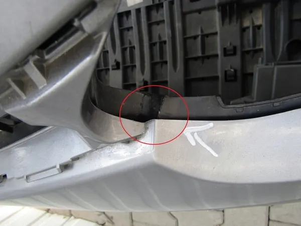 Paraurti anteriore Renault Fluence Lift 12-16 OEM image 7