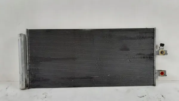 Volvo XC40 AC-condensor OEM 31439781 - Gebruikt image 2