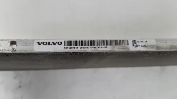 Volvo XC40 AC-condensor OEM 31439781 - Gebruikt image 7