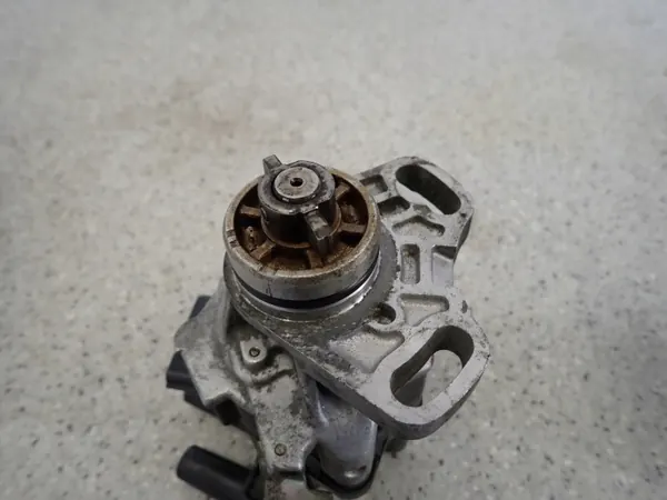 Bobine d'allumage Mazda 323 BA BJ OEM M4 T2T60671 image 3