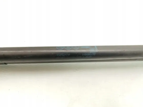 Vauxhall Insignia Takaluukun Iskunvaimennin 2013 Hatchback image 4