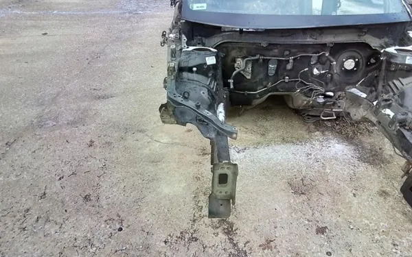 Panel lateral derecho OEM 209 para Toyota Avensis T27 image 2