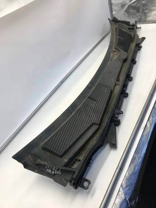 OEM A1778300000 Pyyhinvarren kansi Mercedes CLA Coupé image 3